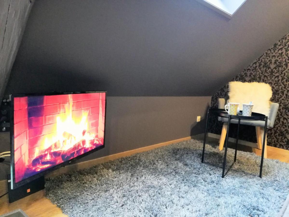 L'Escale Glamour Et Chic - Petit Dejeuner, Netflix, Wifi Niederbronn-les-Bains Exteriör bild